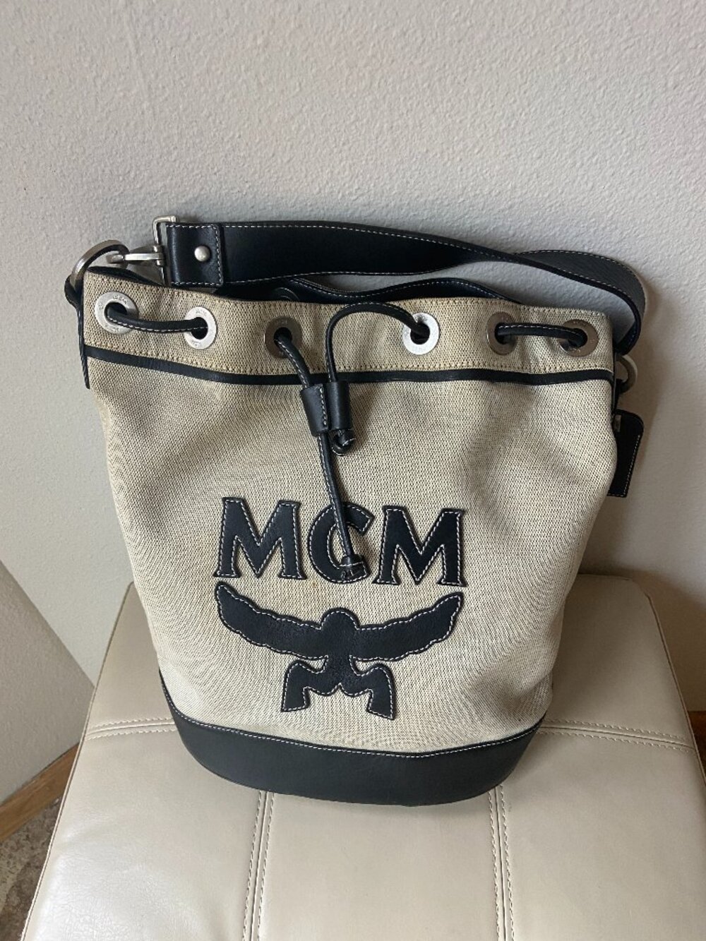 MCM HUGE LINEN/LEATHER GORGEOUS HANDBAG~RETIRED!